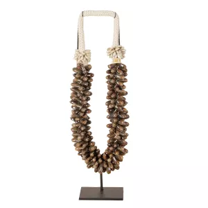 Schelpenketting op Standaard - Bruin Large