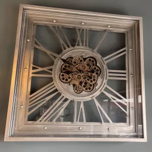 Wandklok Quart - 80 cm - Draaiende Tandwielen