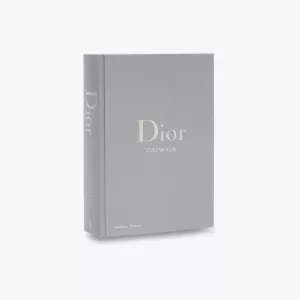 Luxe Dior boek - Complete version